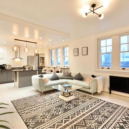3 X Bedroom Riverside Flat With Hot Tub On Roof Terrace London Bagian luar foto