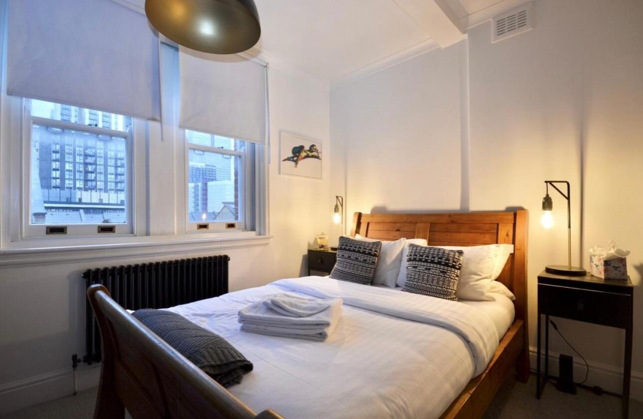 3 X Bedroom Riverside Flat With Hot Tub On Roof Terrace London Bagian luar foto