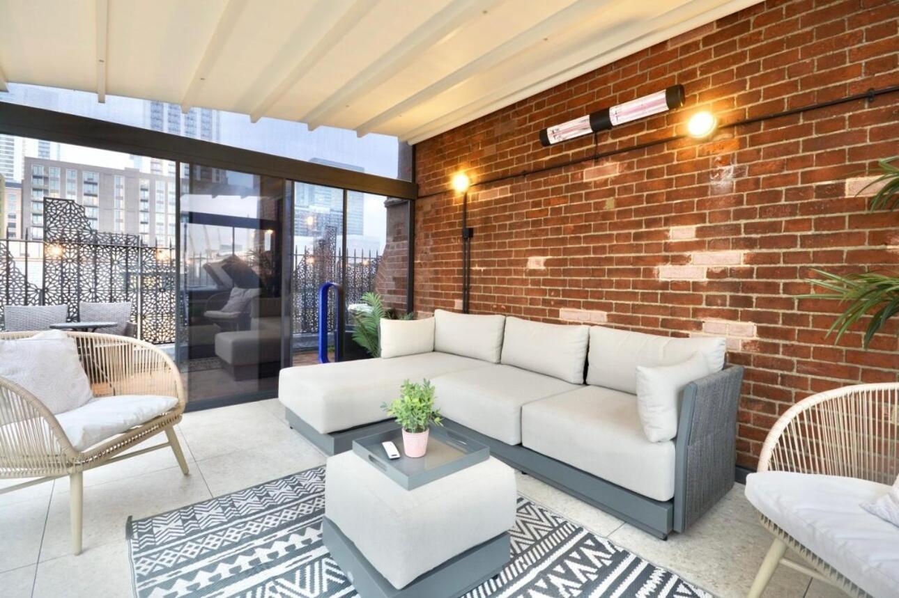 3 X Bedroom Riverside Flat With Hot Tub On Roof Terrace London Bagian luar foto